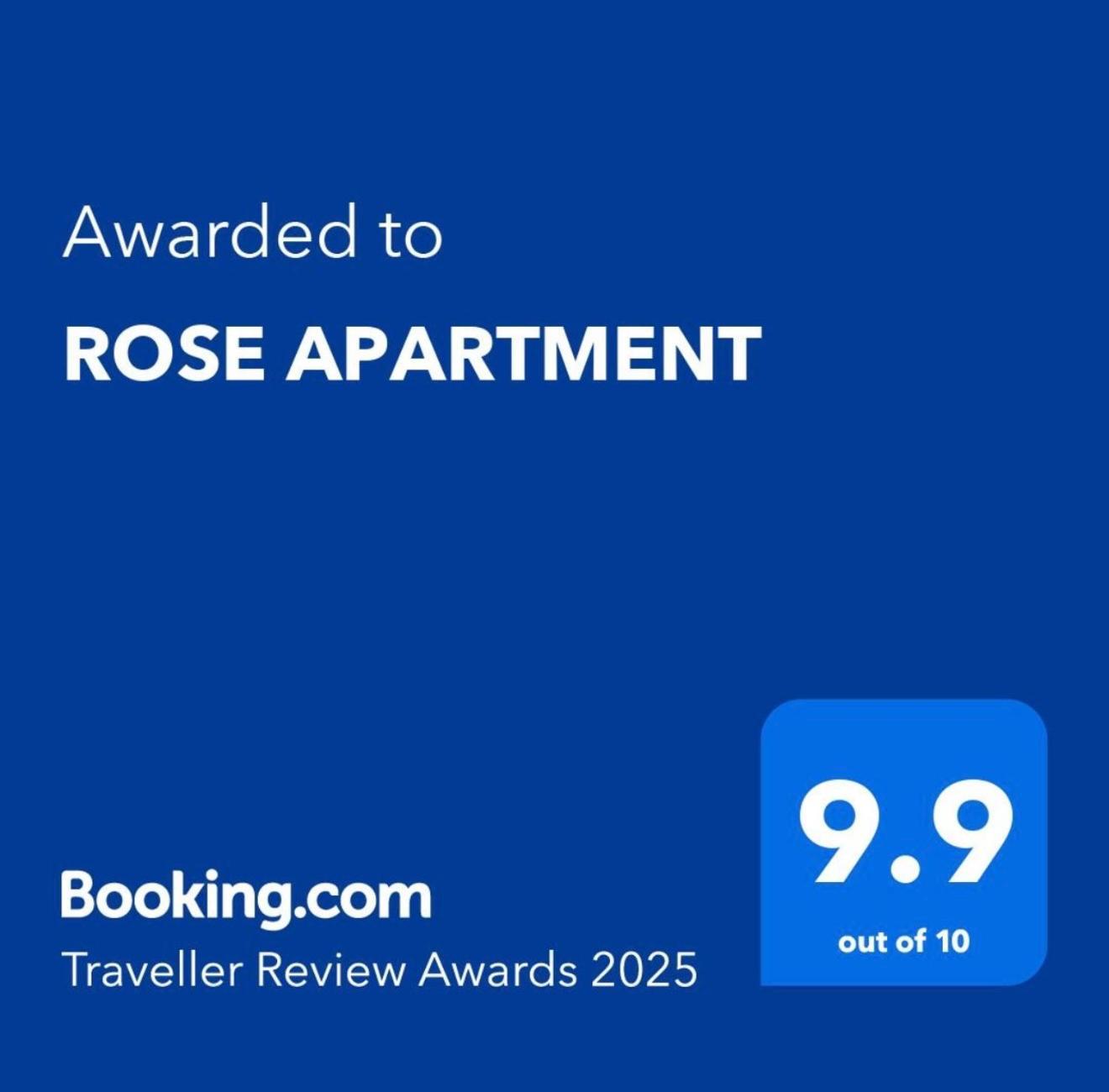 Rose Apartment Piatra Neamt Exterior photo
